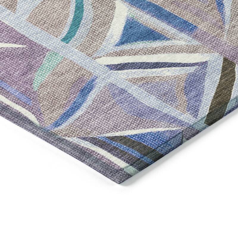 Machine Washable Indoor/ Outdoor Modern Mosaic Chantille Rug