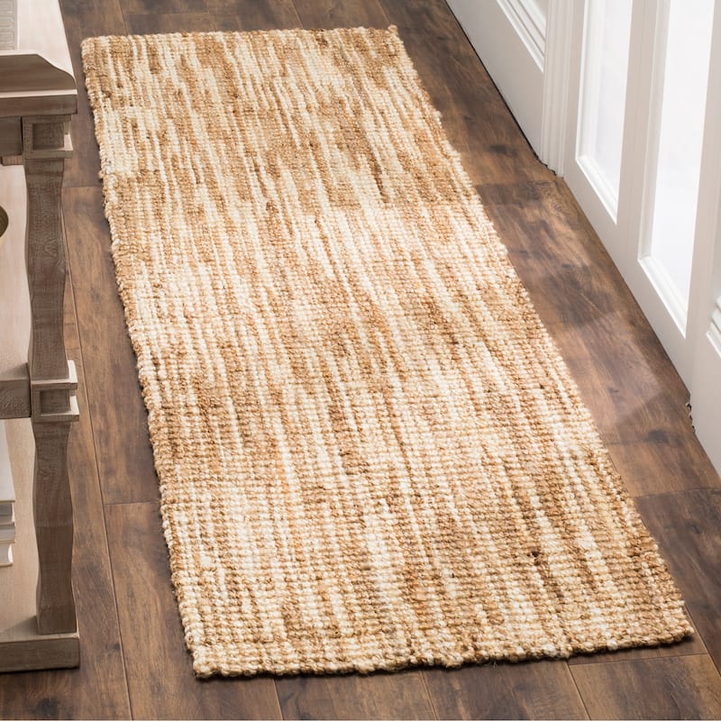 SAFAVIEH Handmade Natural Fiber Jocelynn Jute Rug - 2'3" x 8' Runner - Natural/Cream
