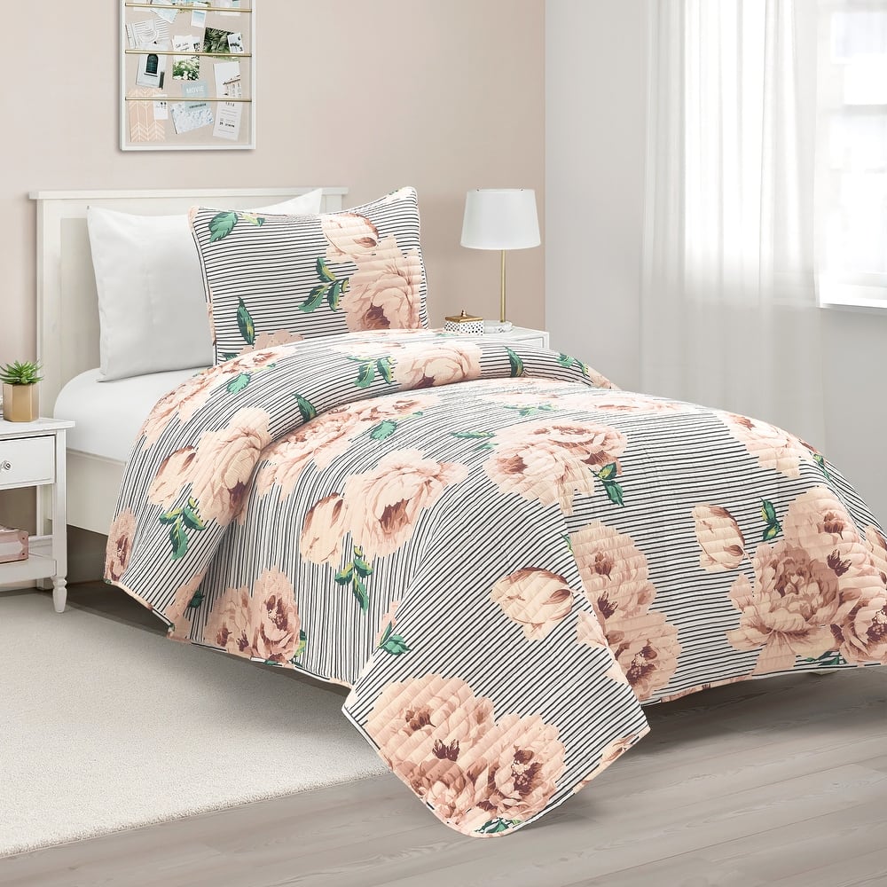 Lush Decor Mira Vintage Floral Oversized Quilt Set