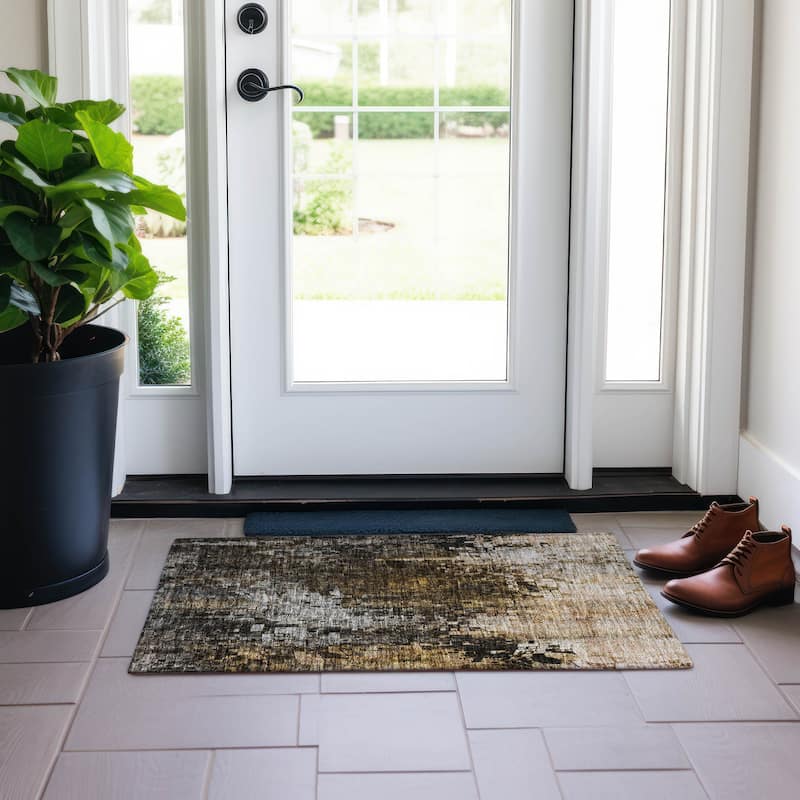 Machine Washable Indoor/ Outdoor Chantille Modern Ombre Rug - Brown - 1'8" x 2'6"