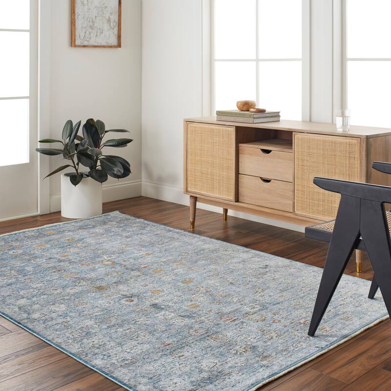 Shin Traditional Area Rug - Blue - 7' 10" x 9' 10"