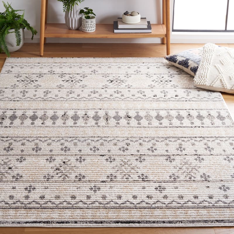 SAFAVIEH Marrakech Tjalline Rustic Boho Rug - 8' x 10' - Beige/Grey