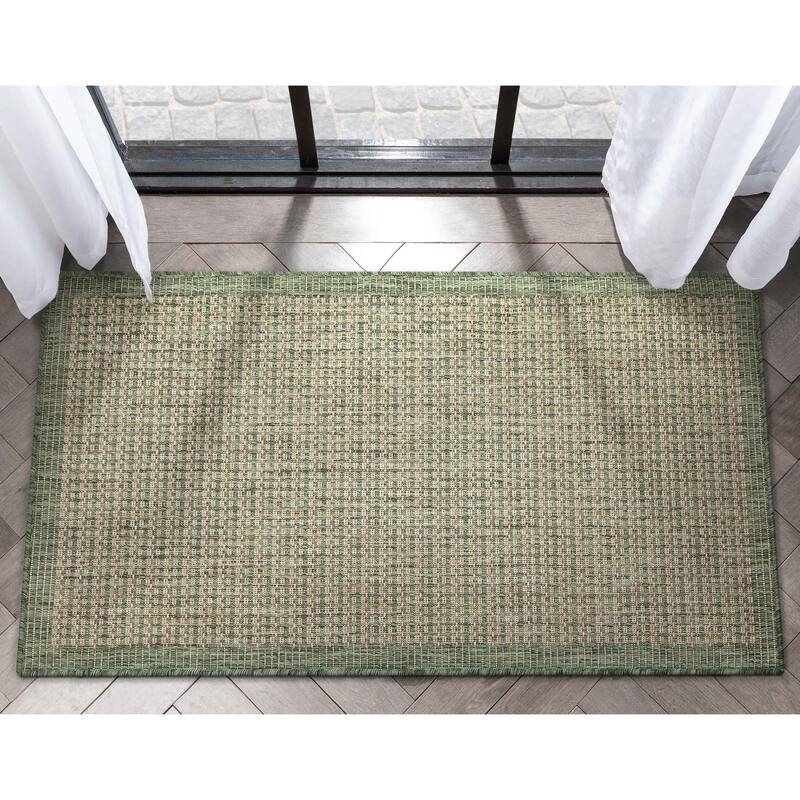 Well Woven Medusa Odin Indoor Outdoor Border Solid Area Rug