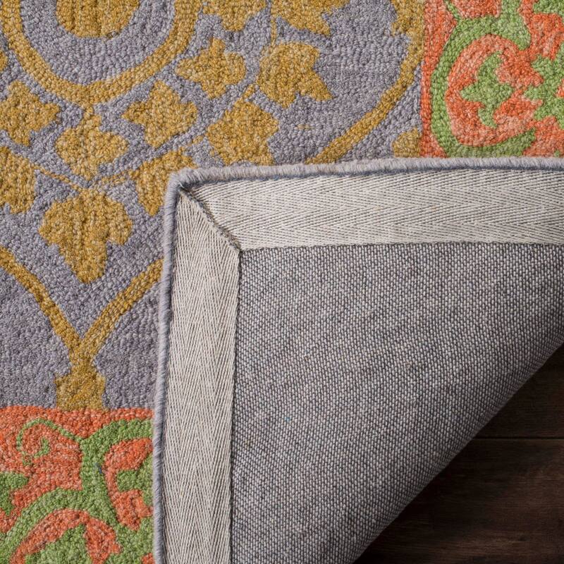 SAFAVIEH Handmade Suzani Alexa Boho Tribal Wool Rug
