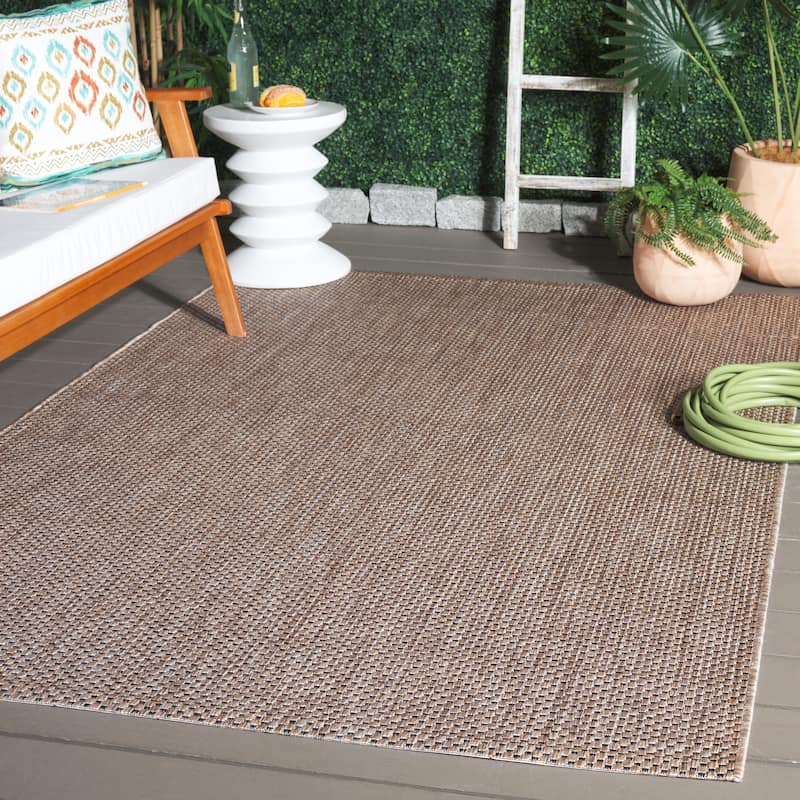 SAFAVIEH Courtyard Begajeta Indoor/Outdoor Waterproof Patio Backyard Rug. - 4' x 5'7" - Natural/Black