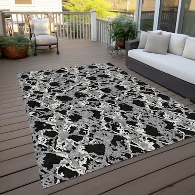 Machine Washable Indoor/ Outdoor Abstract Modern Chantille Rug