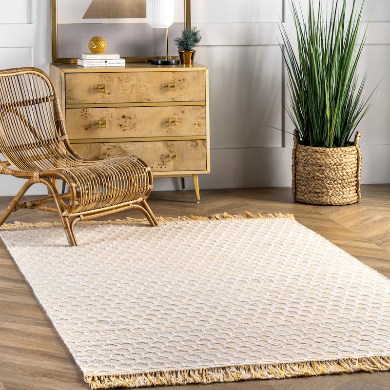 Nuloom Wylie Honeycomb Wool Fringe Rug