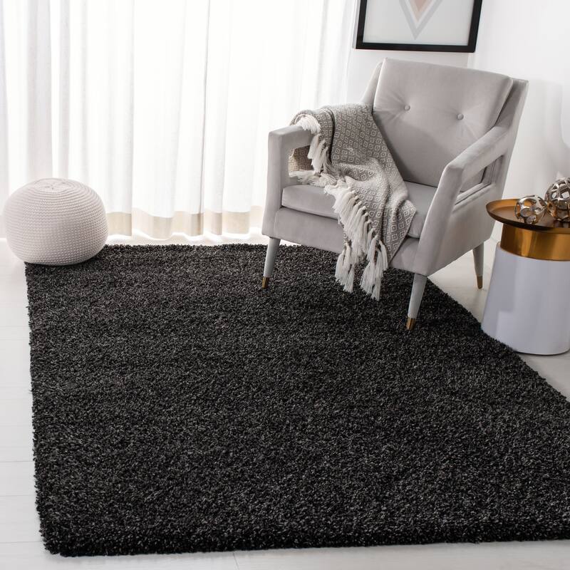 SAFAVIEH Evolution Shag Gwenaele Solid 1.8-inch Thick Rug - 5'3" x 7'6" - Charcoal - Rectangle