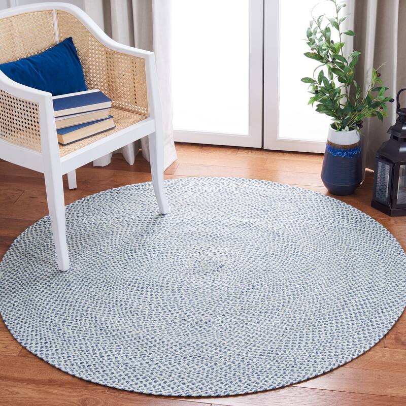 SAFAVIEH, Handmade Handmade Insa Country Geometric Polyester Rug - 9' Round - Blue/Ivory