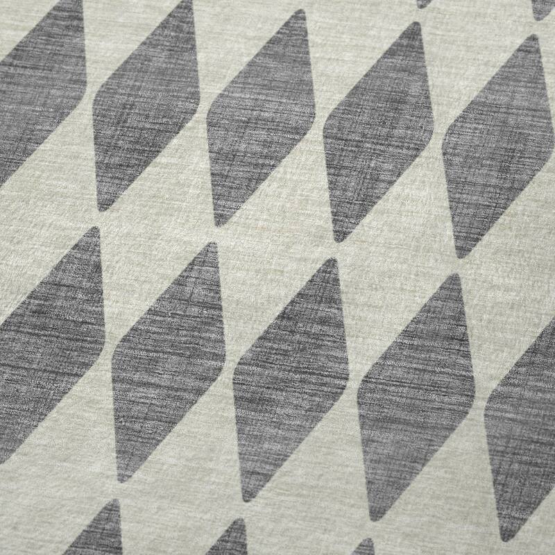 Premium Machine Washable Modern Argyle Sherpa Throw Blanket
