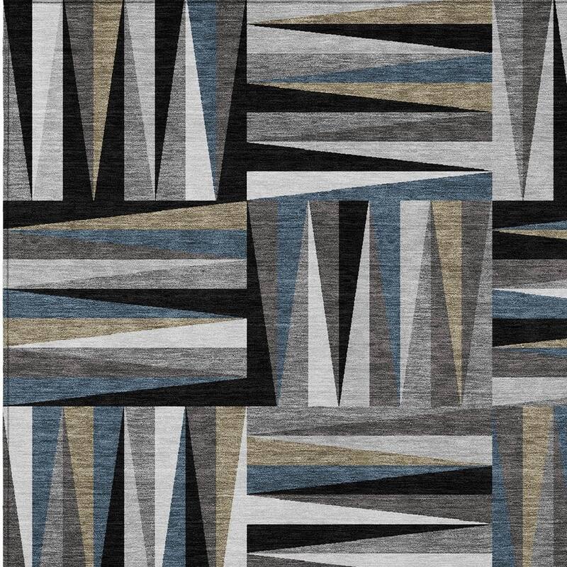 HomeRoots Geometric Transitional Rectangle Outdoor Rug