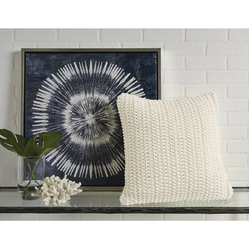 Signature Design by Ashley Renemore Pillow