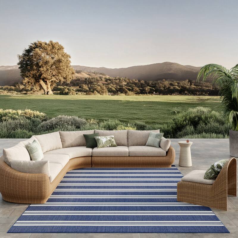 Nourison Horizon Indoor/Outdoor Modern Area Rug - 8' x 10' - Navy