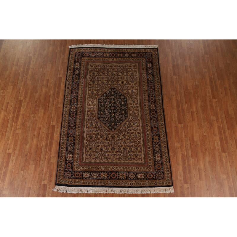 Hand Knotted Oriental 100% Wool Carpet Traditional Medallion Beige & Ivories Bidjar Area Rug - 9' 0'' X 5' 11''