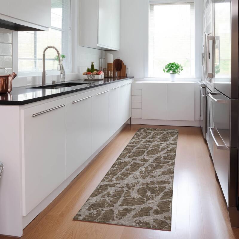 Varo Unique Abstract Weather Resistant Blended Style Outdoor Rug