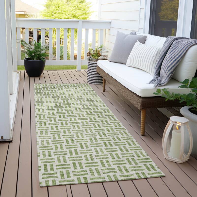 Machine Washable Indoor/ Outdoor Contemporary Basketweave Chantille Rug - Aloe - 2'3" x 7'6"