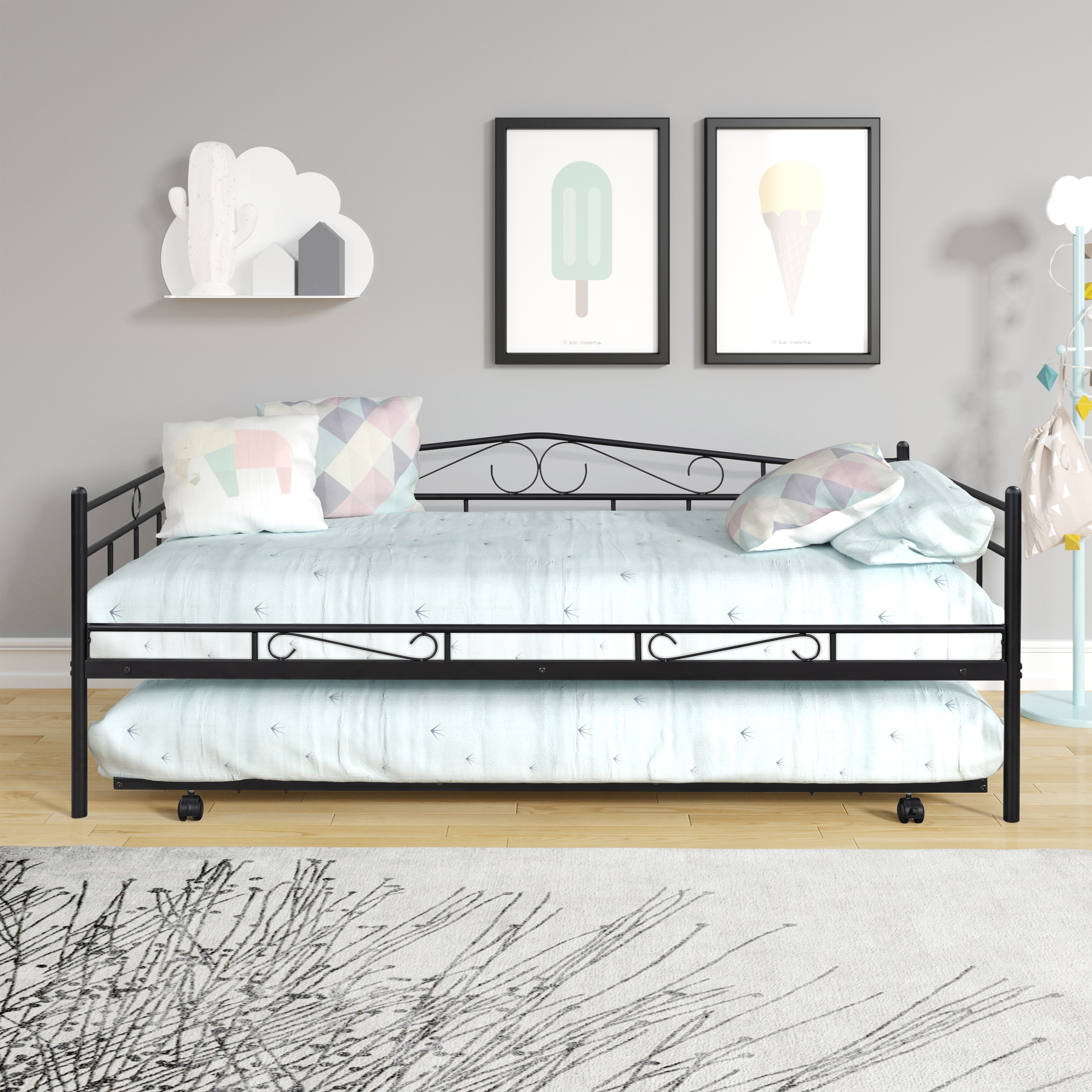 Vintage hotsell daybed frame