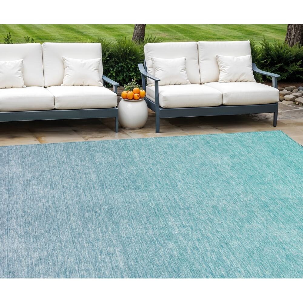 HomeRoots Ombre Transitional Rectangle Outdoor Rug