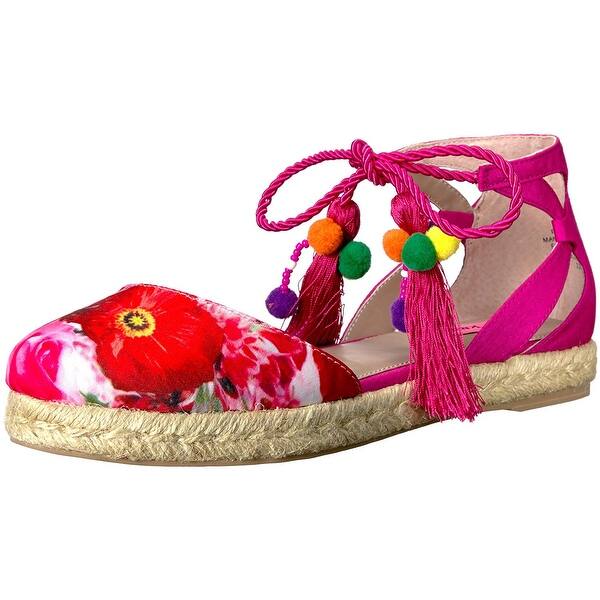 Shop Betsey Johnson Women S Hazyl Flat Overstock 22633679