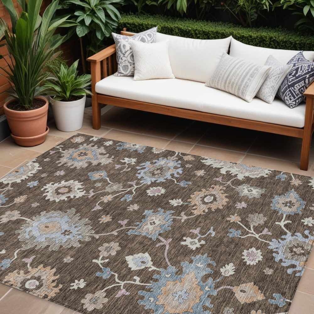 HomeRoots Floral Transitional Rectangle Outdoor Rug