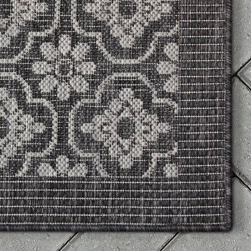 Well Woven Medusa Manola Indoor Outdoor Flatweave Tribal Area Rug