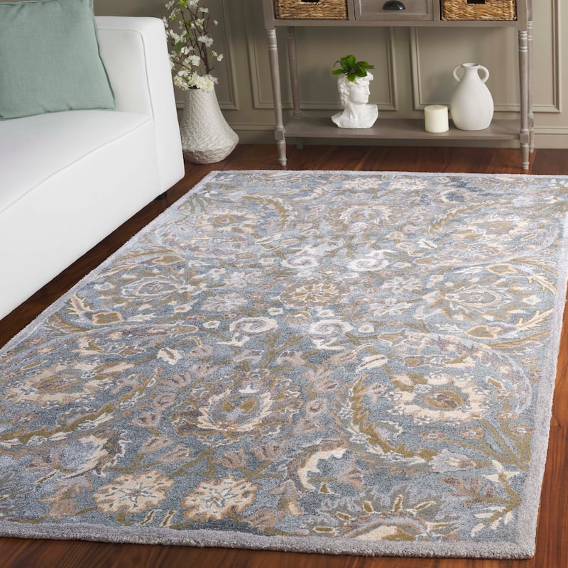 SAFAVIEH Handmade Bella Faith Modern Floral Wool Rug
