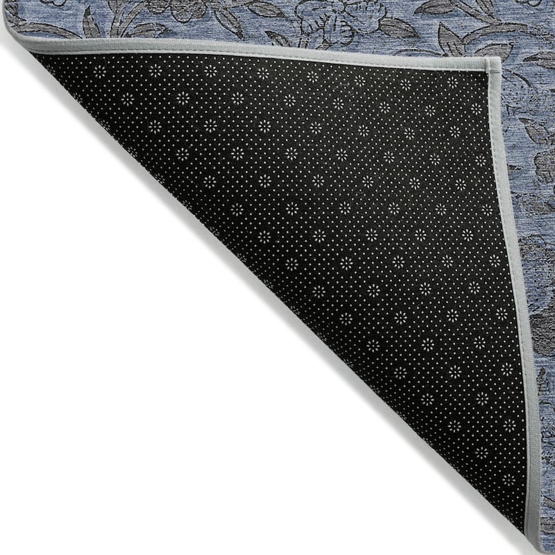 HomeRoots Floral Transitional Rectangle Outdoor Rug