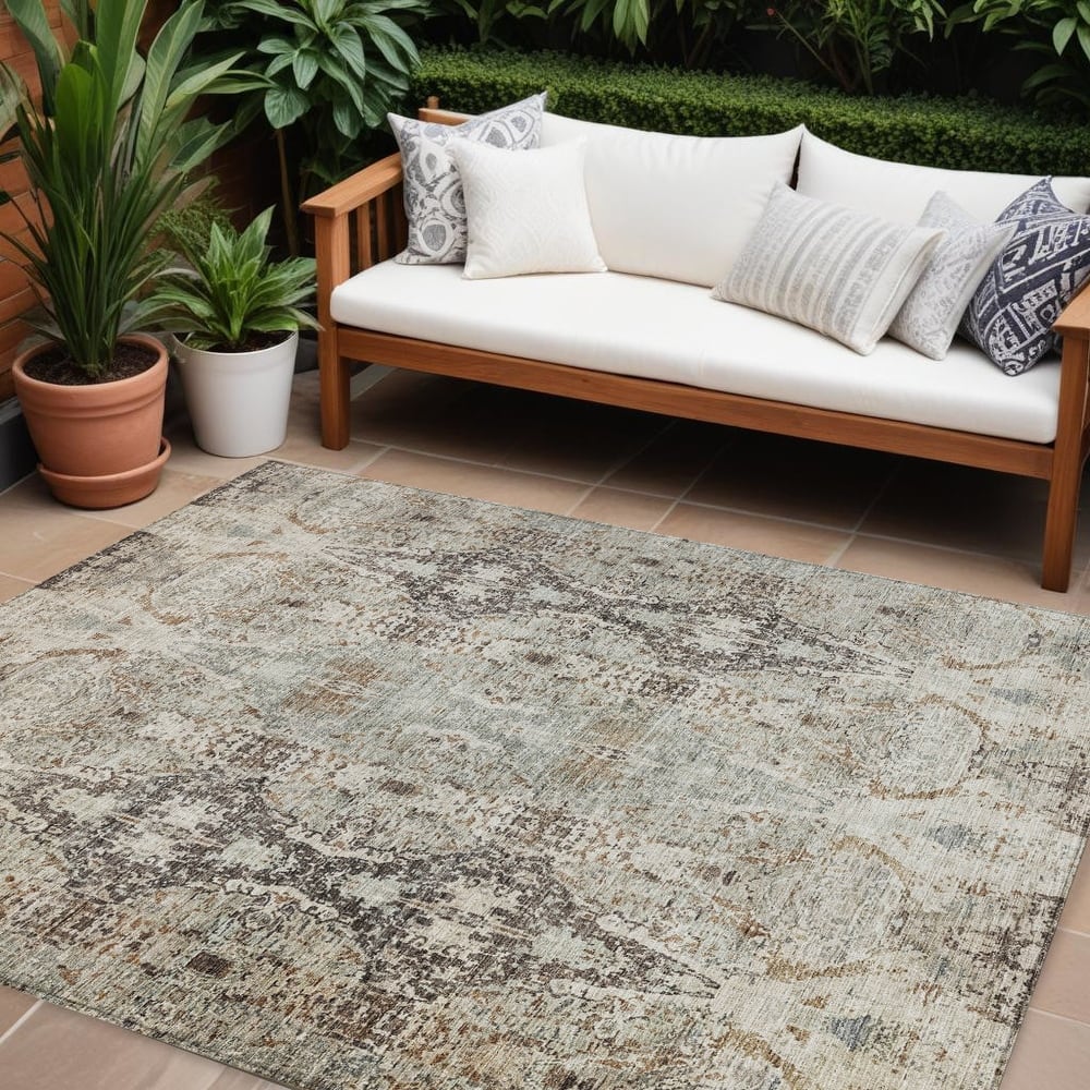 HomeRoots Floral Transitional Rectangle Outdoor Rug