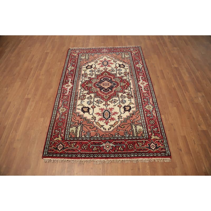 Hand Knotted Oriental 100% Wool Carpet Traditional Medallion Beige & Ivories Heriz (serapi) Area Rug - 5' 10'' X 4' 0''