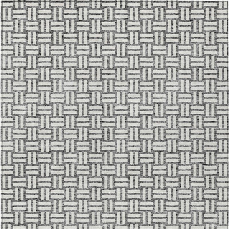 HomeRoots Geometric Transitional Rectangle Outdoor Rug