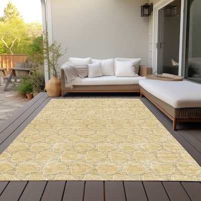 Machine Washable Indoor/ Outdoor Abstract Trellis Chantille Rug