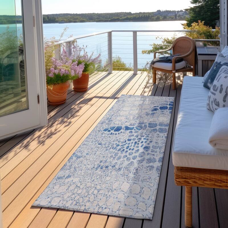 Machine Washable Indoor/ Outdoor Modern Cobble Chantille Rug