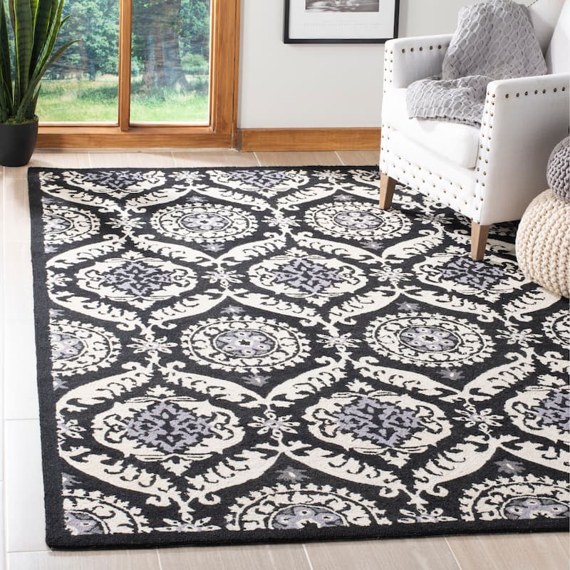 SAFAVIEH Handmade Chelsea Nazeli French Country Wool Rug - 8' 9" x 11' 9" - Black/Ivory - Runner/Rectangle