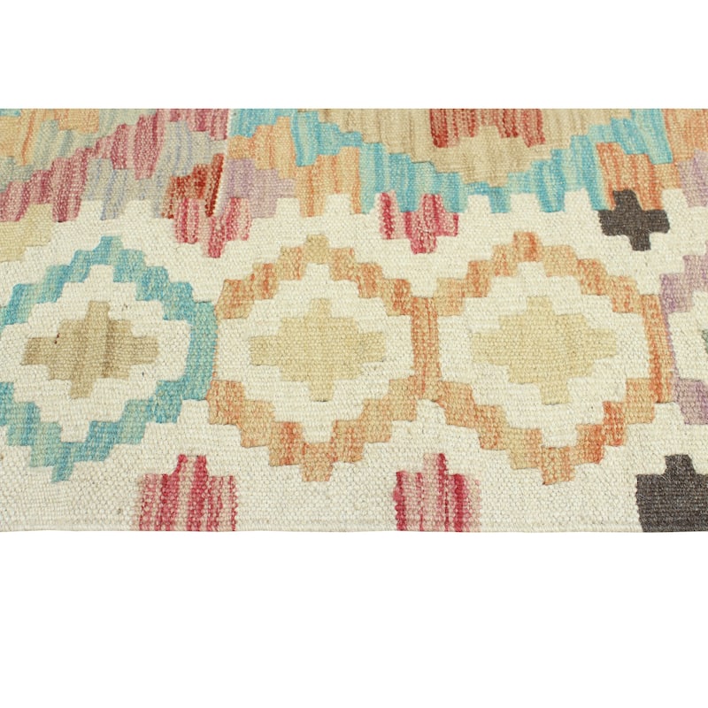 Sun Faded Flatweave Zadie Red/Ivory Rug - 5'1" x 6'6"