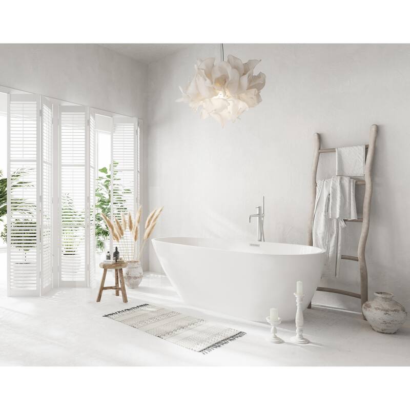 Hillary Bathtub in Glossy White