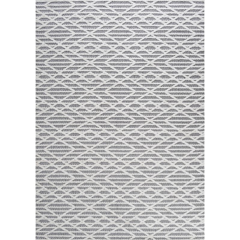 JONATHAN Y Jazz High-Low Pile Moroccan Diamond Modern Indoor/Outdoor Area Rug - 5 X 8 - Black/Ivory
