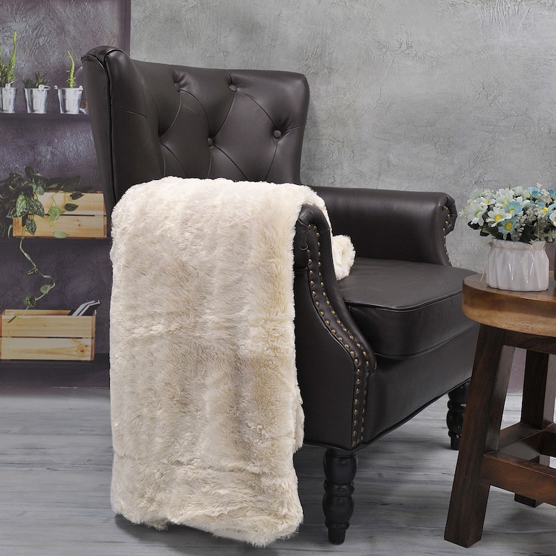 Belardo FauxFur Throw