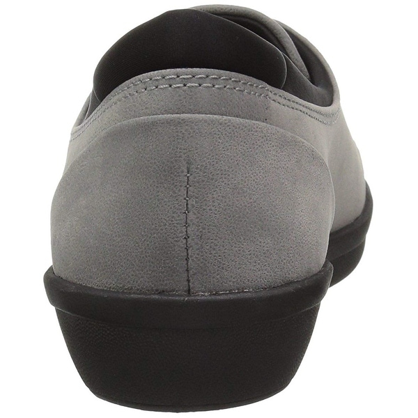 round toe clarks loafers womens