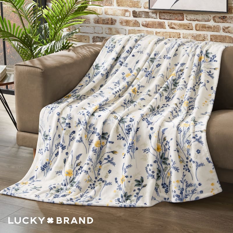 Lucky Brand Wild Flower Blankets Plush