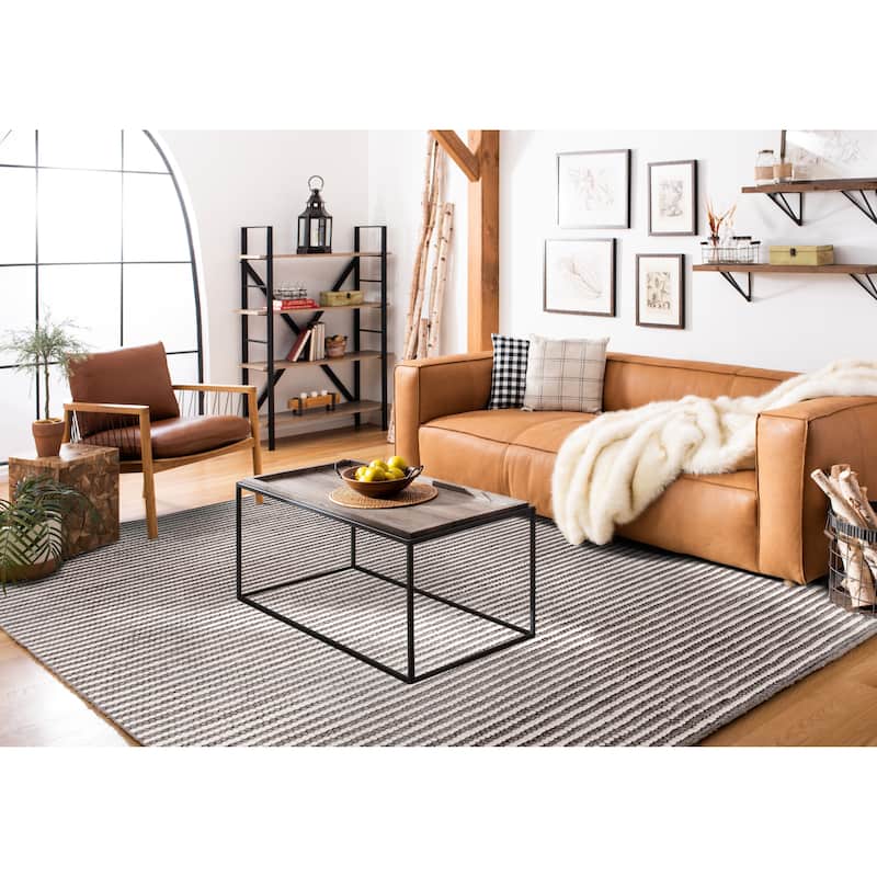 Martha Stewart by SAFAVIEH, Handmade Lisaveta Modern Wool Rug