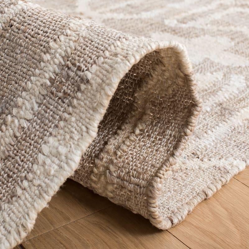 SAFAVIEH Natural Fiber Erla Boho Jute Rug