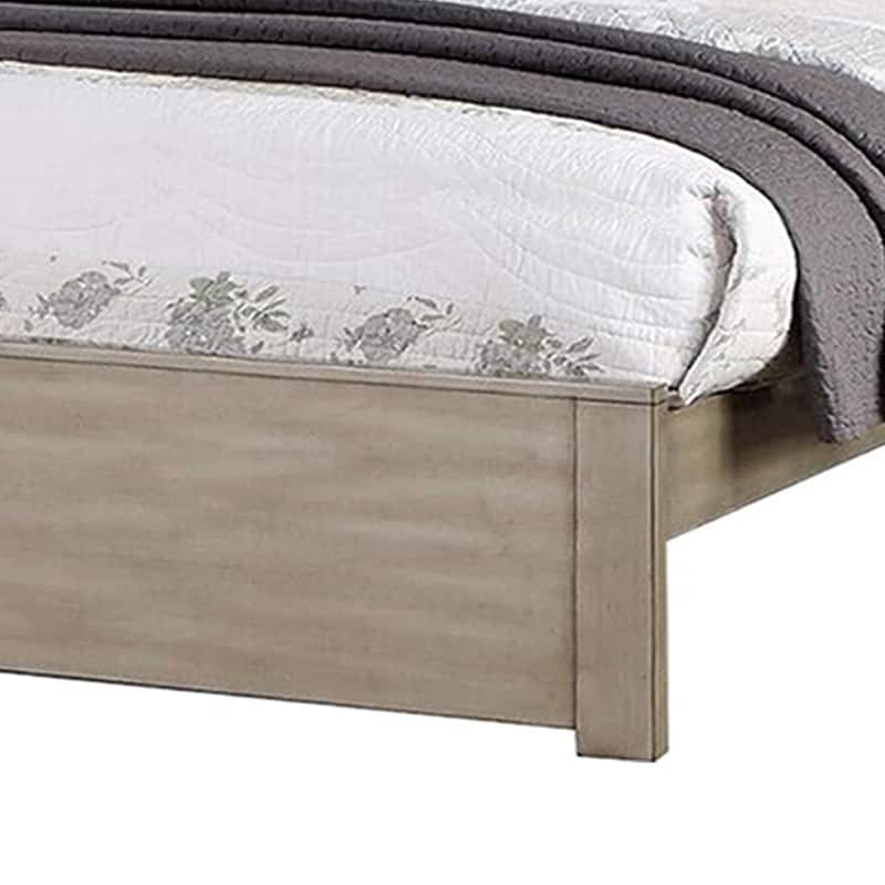 Wooden Eastern King Bed with 2 Panels Headboard Design