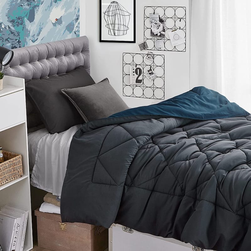 Faded Black/Nightfall Navy Reversible Twin XL Comforter