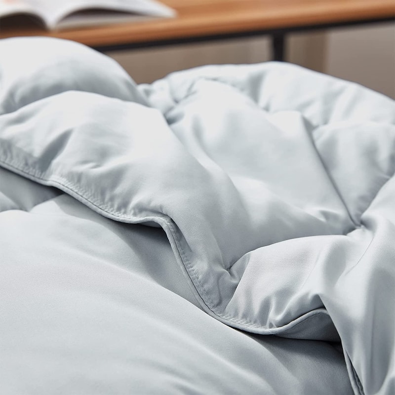 Snorze® Cloud Comforter Set - Coma Inducer® Ultra Cozy - Glacier Gray