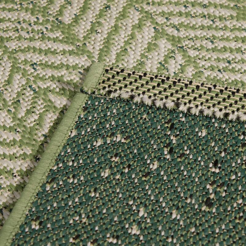 Yates Contemporary Indoor/Outdoor Area Rug