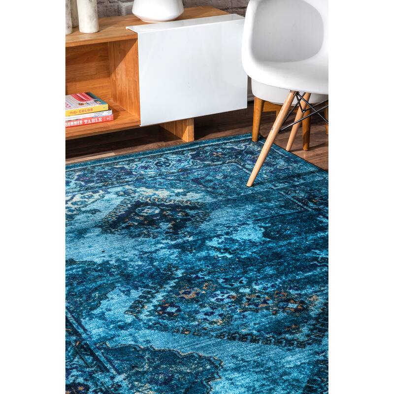 Nuloom Vintage Persian Distressed Area Rug