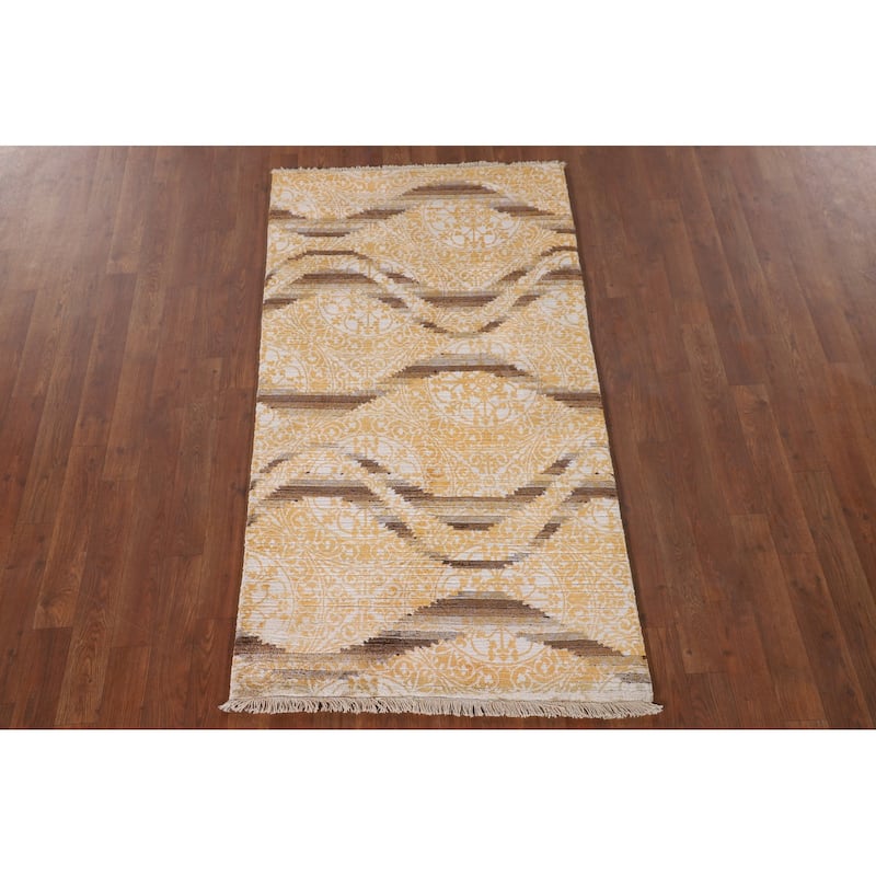 Abstract Oriental Accent Rug Handmade Striped Wool Carpet - 2'9"x 5'1"