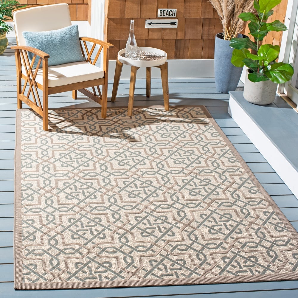 SAFAVIEH Courtyard Karla Indoor/ Outdoor Patio Backyard Rug