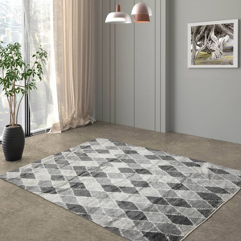 LoomBloom Contemporary Hand Knotted Gray 100% Wool Tribal Moroccan Rug - 5' 3'' x 7' 7''