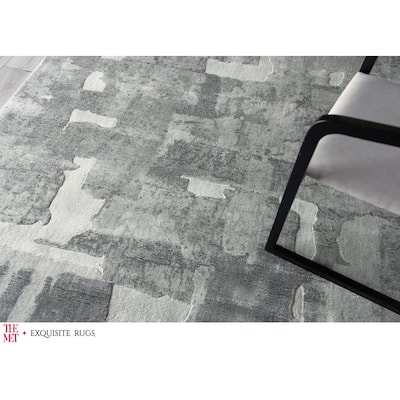 The Met X Exquisite Rugs Papyrus Gray Area Rug